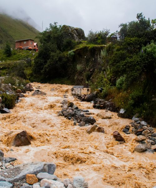 Landslide Mudflow Safety: Don’t Make These Fatal Mistakes
