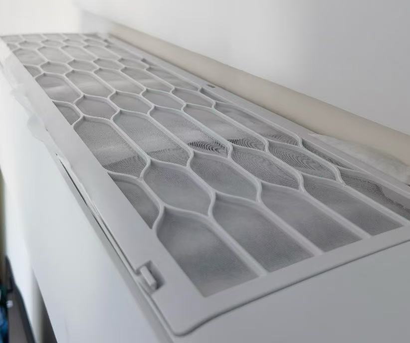 Install Extra AC Filter Before Summer to Avoid Breathing Dirty Air
